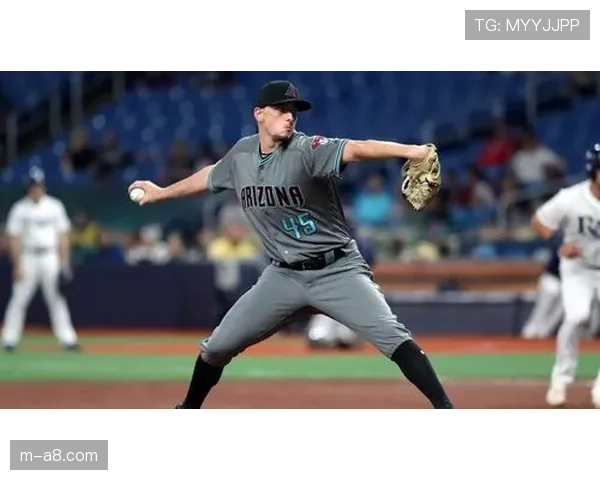 日本职业垒球联赛揭幕战:丰田红缨队5-2力克拜瑞索队,新援外野手敲出再见安打 日本职业垒球联赛揭幕战:丰田红缨队5-2力克拜瑞索队,新援外野手敲出再见安打